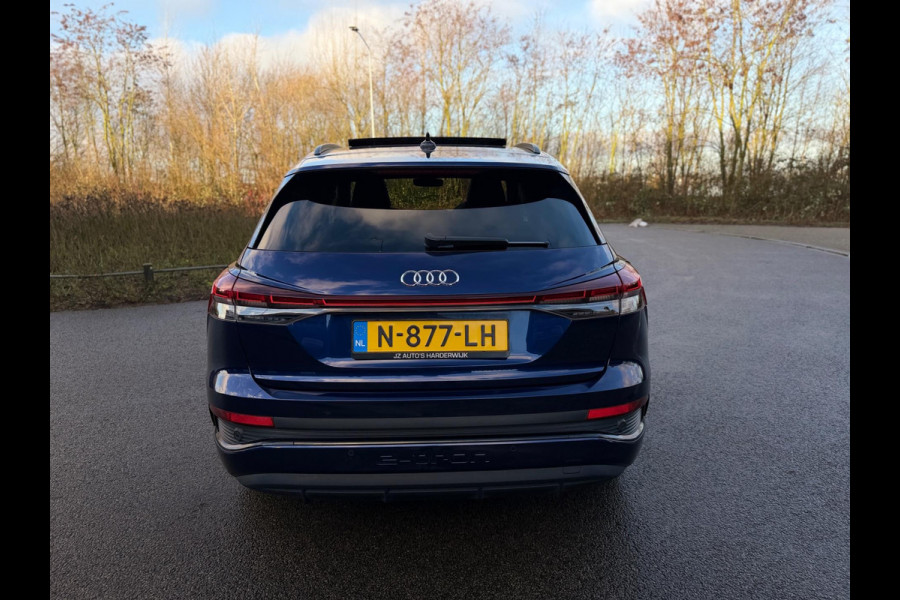 Audi Q4 e-tron 40 Launch edition S Competition 77 kWh 2X S-LINE PANO l MATRIX l CAMERA l ADAPT.CRUISE l ORG.NL l DEALER OND