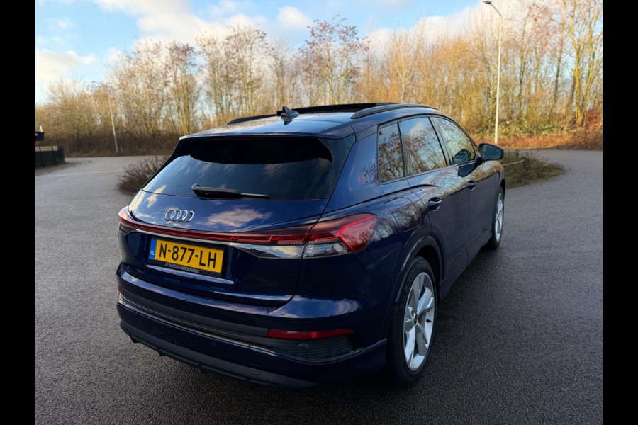 Audi Q4 e-tron 40 Launch edition S Competition 77 kWh 2X S-LINE PANO l MATRIX l CAMERA l ADAPT.CRUISE l ORG.NL l DEALER OND