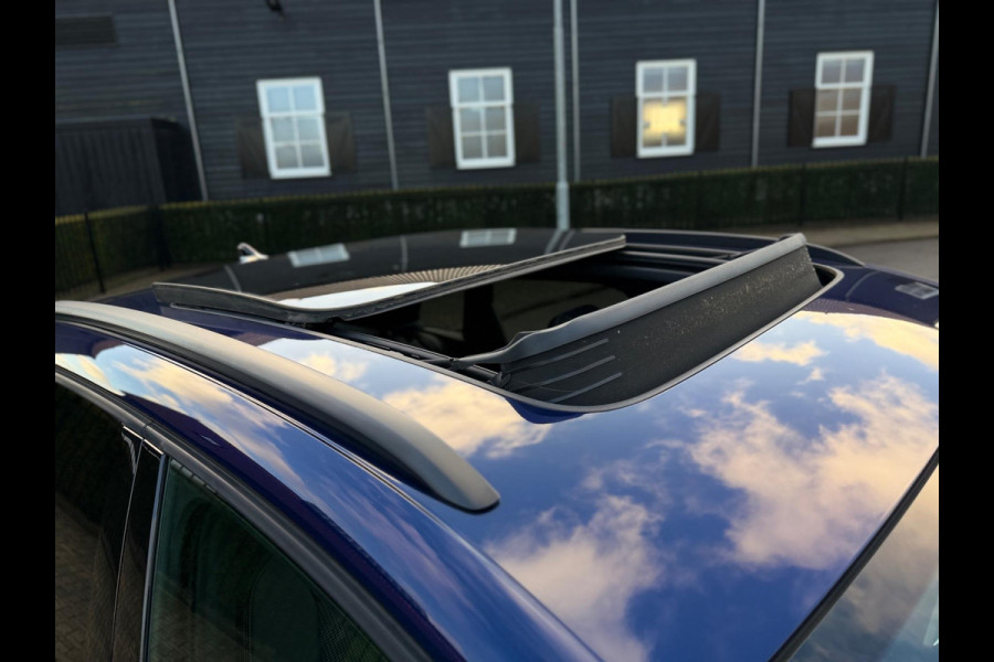 Audi Q4 e-tron 40 Launch edition S Competition 77 kWh 2X S-LINE PANO l MATRIX l CAMERA l ADAPT.CRUISE l ORG.NL l DEALER OND