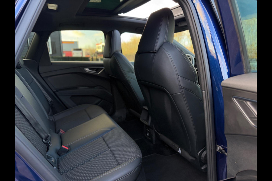 Audi Q4 e-tron 40 Launch edition S Competition 77 kWh 2X S-LINE PANO l MATRIX l CAMERA l ADAPT.CRUISE l ORG.NL l DEALER OND