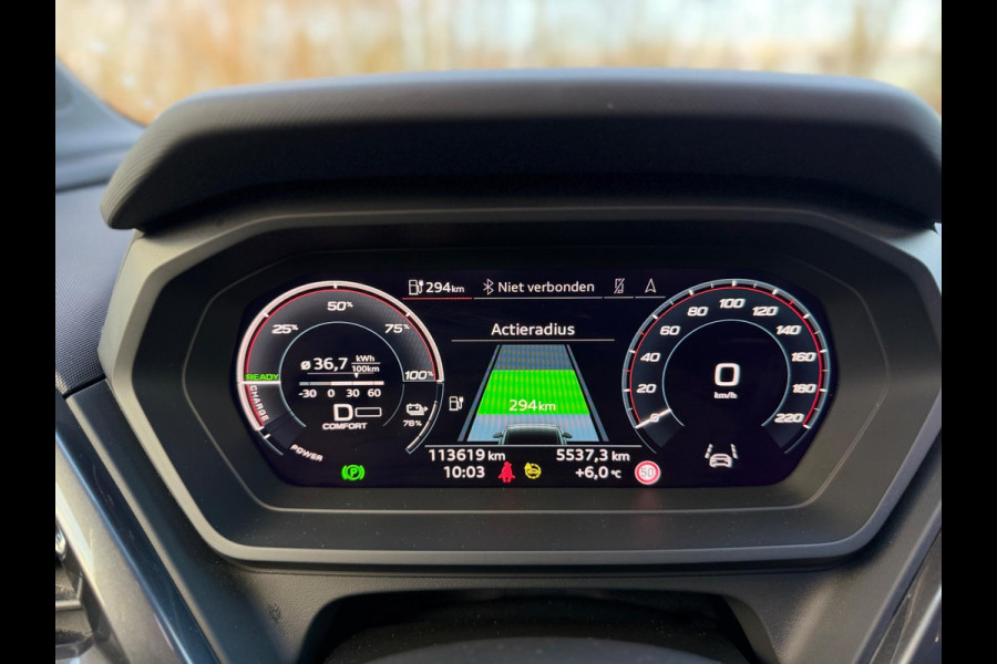 Audi Q4 e-tron 40 Launch edition S Competition 77 kWh 2X S-LINE PANO l MATRIX l CAMERA l ADAPT.CRUISE l ORG.NL l DEALER OND