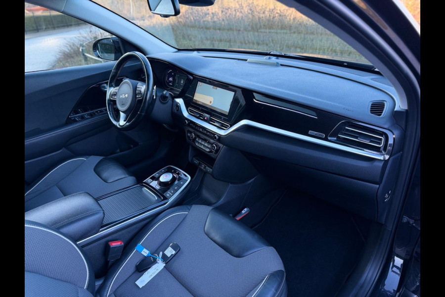 Kia e-Niro DynamicPlusLine 64 kWh SOH 100% NAVI CAMERA LEER SCHUIFDAK LED-XENON