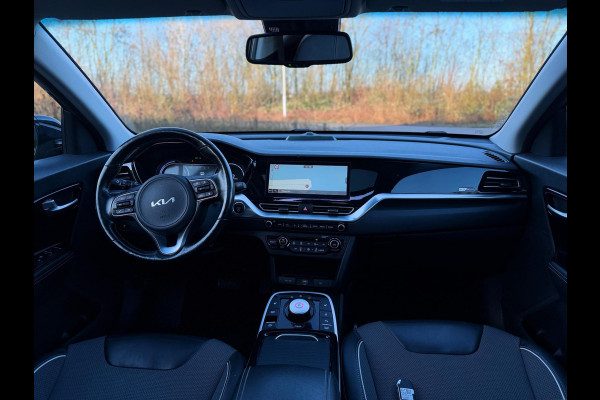 Kia e-Niro DynamicPlusLine 64 kWh SOH 100% NAVI CAMERA LEER SCHUIFDAK LED-XENON