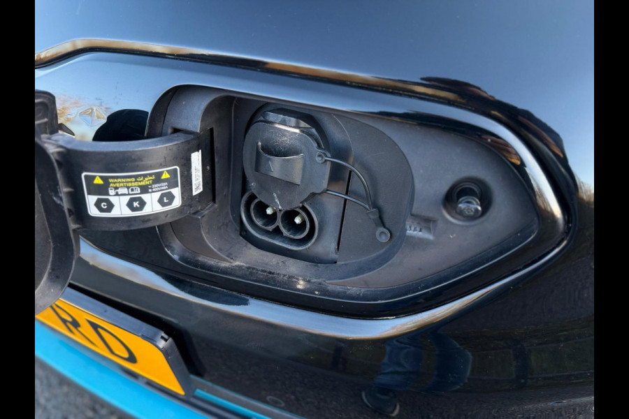 Kia e-Niro DynamicPlusLine 64 kWh SOH 100% NAVI CAMERA LEER SCHUIFDAK LED-XENON
