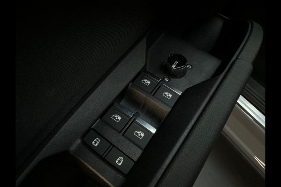 Audi Q4 e-tron 45 quattro S Edition 82 kWh Pano|SONOS|Trekhaak