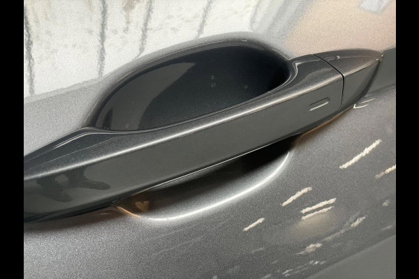 Volkswagen Tiguan 2.0 TSI 4Motion Highline Business R BTW| Pano | keyless | memory seats | digitale teller