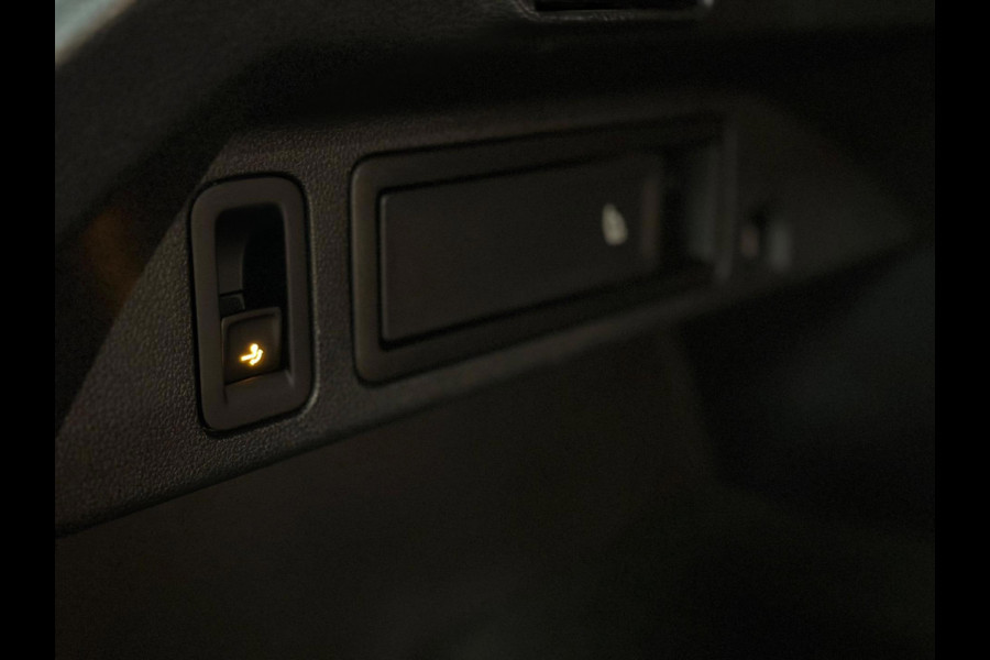 Volkswagen Tiguan 2.0 TSI 4Motion Highline Business R BTW| Pano | keyless | memory seats | digitale teller