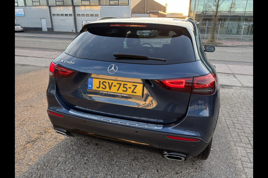 Mercedes-Benz GLA 250 e Business Solution Luxery Limited