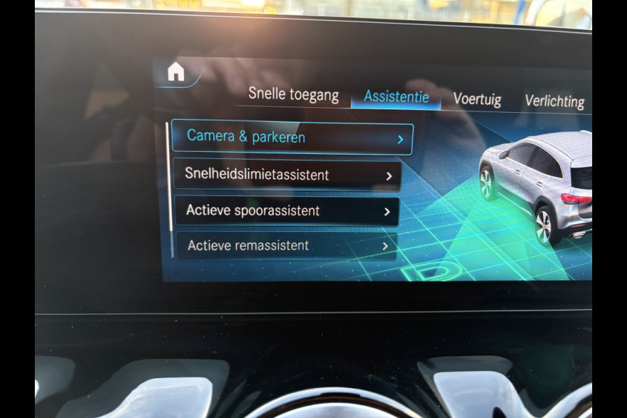 Mercedes-Benz GLA 250 e Business Solution Luxery Limited