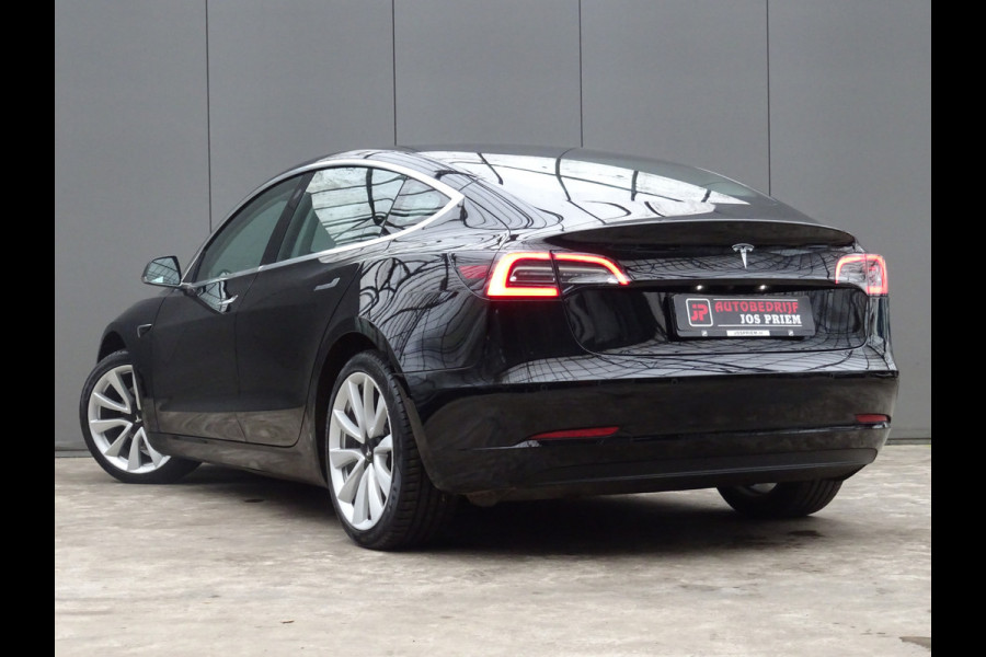 Tesla Model 3 Standard RWD Plus 60 kWh * LEER * PANORAMADAK !!