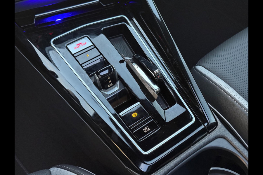 Volkswagen Golf 1.4 eHybrid GTE | Pano | Leer | IQ | Memory