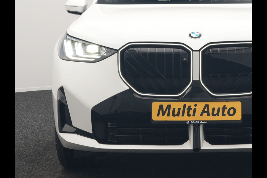 BMW X3 30e xDrive M Sport PRO Plug In Hybrid 299pk PHEV | Panodak | Trekhaak af Fabriek | Adaptive Cruise | 21"L.M | 360 Camera | Head Up | Harman Kardon | Lederen Sportstoelen Memory & Verwarmd |  Widescreen | Navigatie | DAB |