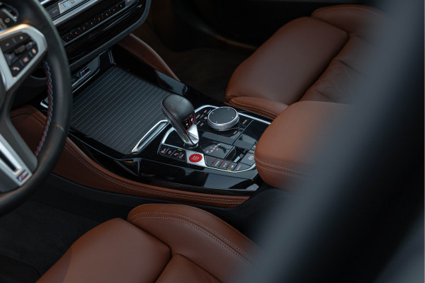 BMW X3 M Competition 510pk Pano HuD Harman-Kardon Trekhaak NL auto