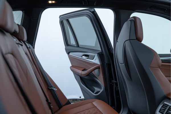 BMW X3 M Competition 510pk Pano HuD Harman-Kardon Trekhaak NL auto