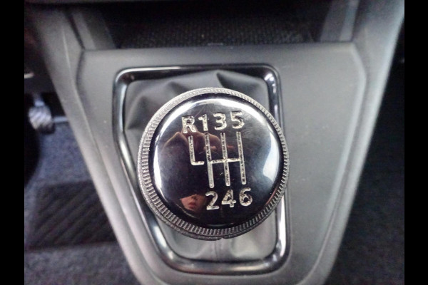 Renault Kangoo 1.3 TCe 100 Comfort L1 Benzine uitvoering AIRCO NAVI CRUISE