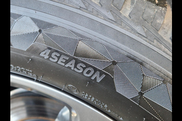 Ford Kuga 2.5 PHEV ST-Line X | Panoramadak | Adaptive cruise control | Winterpack | Dodehoeksensoren