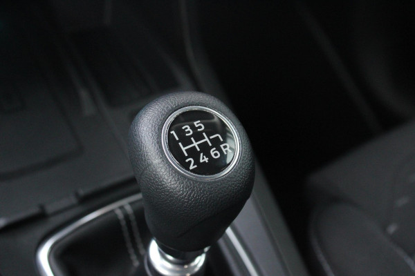 Ford Puma 1.0 EcoBoost Hybrid Titanium 125pk | NIEUWE MODEL! | Driver Assistance Pack | Matrix LED koplampen | Winterpack | Reservewiel | Comfort Pack