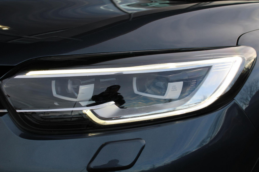 Renault Kadjar 1.3 TCe Black Edition | Automaat | Trekhaak 1500KG | BOSE | Stoelverwarming | Panorama Dak | Navigatie | Cruise Control | Climate Control | Camera |