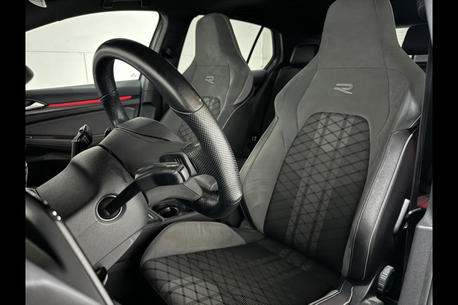 Volkswagen Golf 1.5 eTSI R-Line Pano Harman/Kardon Sfeer NAP