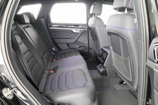 Volkswagen Touareg R 3.0 eHybid 340 kW / 462 pk SUV 8 vesn. Tiptonic Volkswagen Touareg R 3.0 TSI 340 kW / 462 pk SUV 8 vesn. Tiptronic