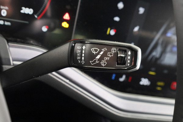 Volkswagen Touareg R 3.0 eHybid 340 kW / 462 pk SUV 8 vesn. Tiptonic Volkswagen Touareg R 3.0 TSI 340 kW / 462 pk SUV 8 vesn. Tiptronic