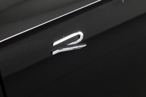 Volkswagen Touareg R 3.0 eHybid 340 kW / 462 pk SUV 8 vesn. Tiptonic Volkswagen Touareg R 3.0 TSI 340 kW / 462 pk SUV 8 vesn. Tiptronic