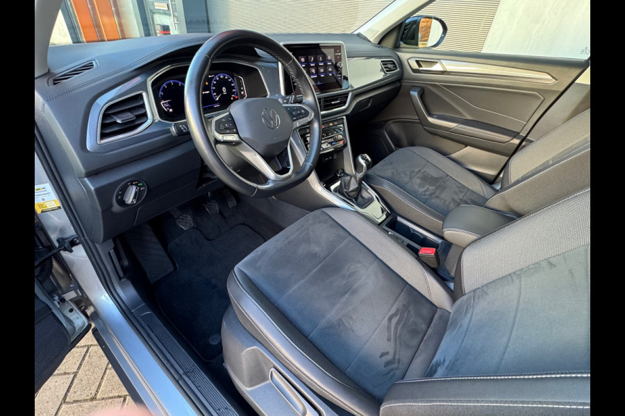 Volkswagen T-Roc 1.0 TSI Style * Matrix Led * Camera * Led * Keyless * Alcantara *