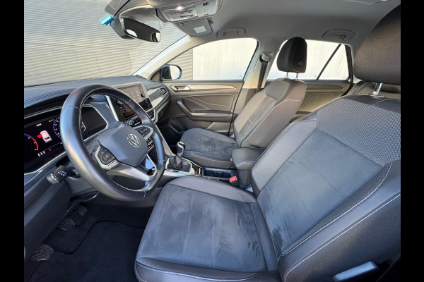Volkswagen T-Roc 1.0 TSI Style * Matrix Led * Camera * Led * Keyless * Alcantara *