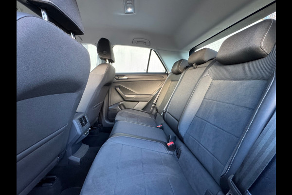 Volkswagen T-Roc 1.0 TSI Style * Matrix Led * Camera * Led * Keyless * Alcantara *