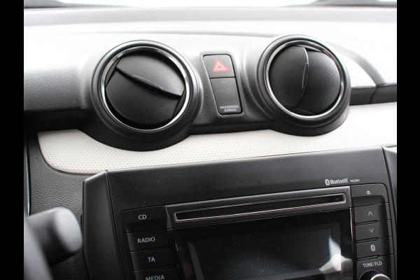 Suzuki Swift 1.2 Club Smart Hybrid | Navigatie | Apple Carplay/Android Auto | Airco | Cruise Control | Lichtmetalen velgen