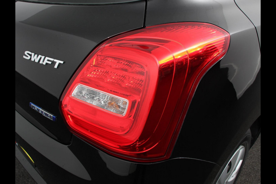 Suzuki Swift 1.2 Club Smart Hybrid | Navigatie | Apple Carplay/Android Auto | Airco | Cruise Control | Lichtmetalen velgen