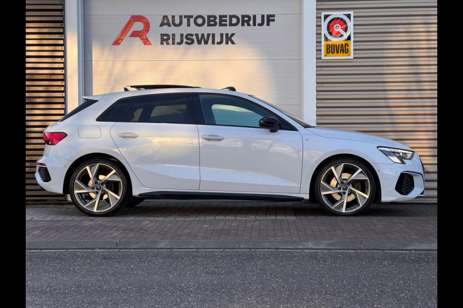 Audi A3 Sportback 35 TFSI S edition Pano/Matrix/Sfeer/AppleCar