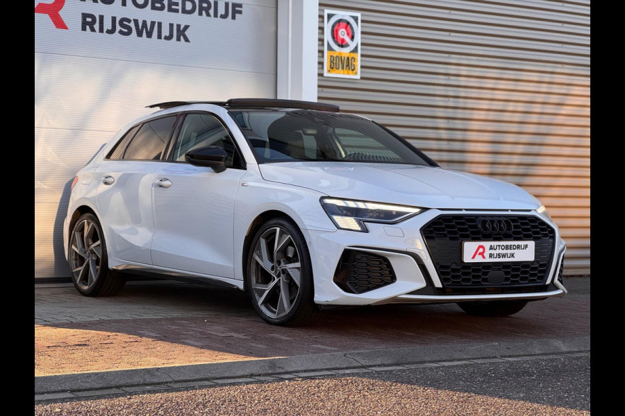 Audi A3 Sportback 35 TFSI S edition Pano/Matrix/Sfeer/AppleCar