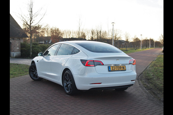 Tesla Model 3 Long Range AWD 75 kWh | Full Self-Driving | Panoramadak | Camera | Sfeerverlichting |