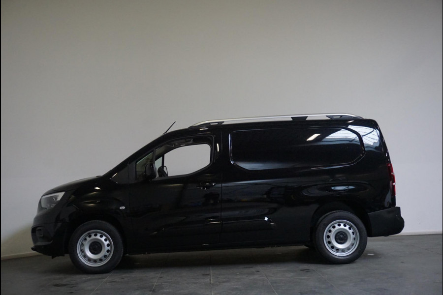 Opel Combo 1.5D L2H1 Edition Automaat 3-zits | Airco | Navigatie | Camera | Parkeer sensoren | 3-zits
