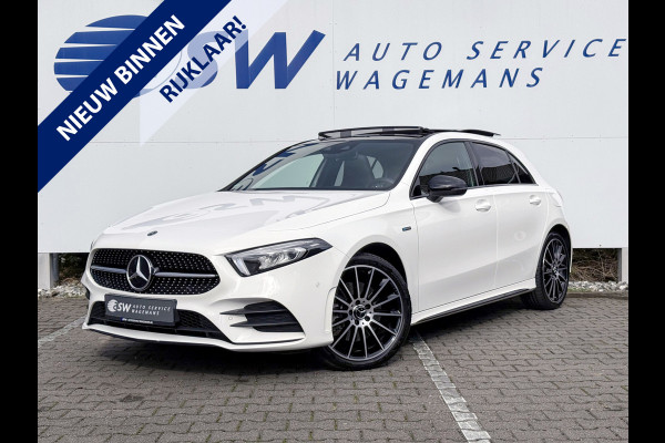 Mercedes-Benz A-Klasse 250 e Business Solution AMG Limited | Pano | Ambient Light | Camera | LED | MBUX | 19 inch