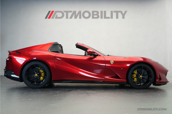 Ferrari 812 GTS 6.5 V12 HELE | Rosso Magma | Carbon | Lift | Passenger Display |