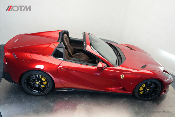 Ferrari 812 GTS 6.5 V12 HELE | Rosso Magma | Carbon | Lift | Passenger Display |