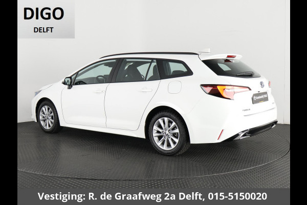 Toyota Corolla Touring Sports Hybrid 140 Business Luxury | Stuur-/Stoelverwarming | Parkeersensoren | Apple Carplay & AndriodAUTO | Navigatie