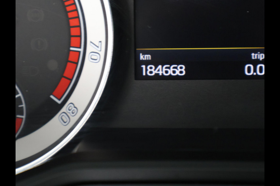 Škoda Superb Combi 1.5 TSI ACT Business Edition Automaat | Navigatie | Stoelverwarming | Camera |