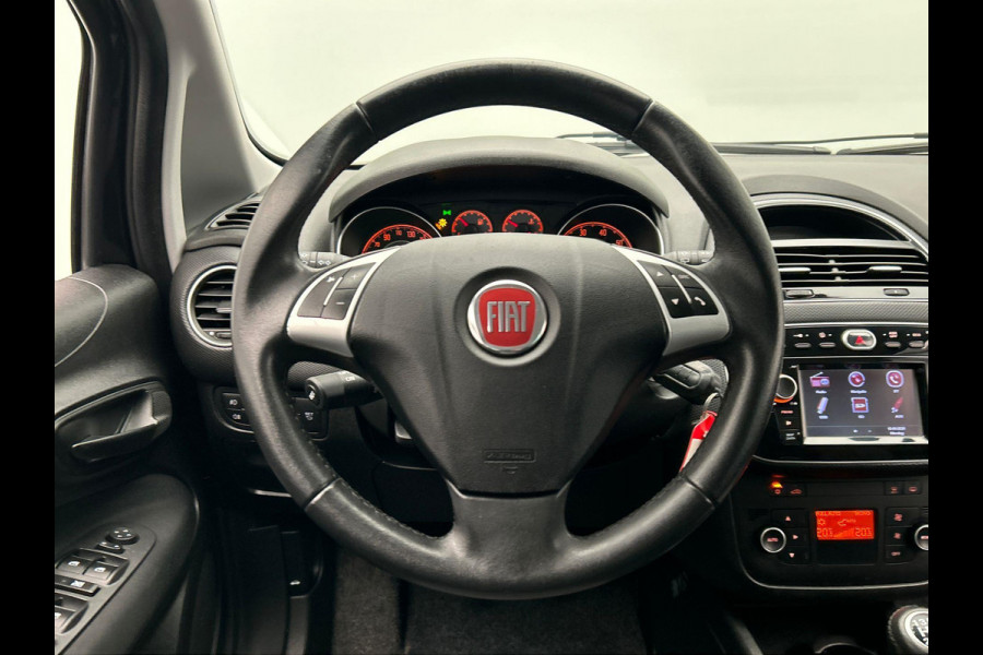 Fiat Punto Evo 0.9 TwinAir Sempre | Origineel Nederlands | Navigatie Lichtmetaal Airco Parkeersensoren