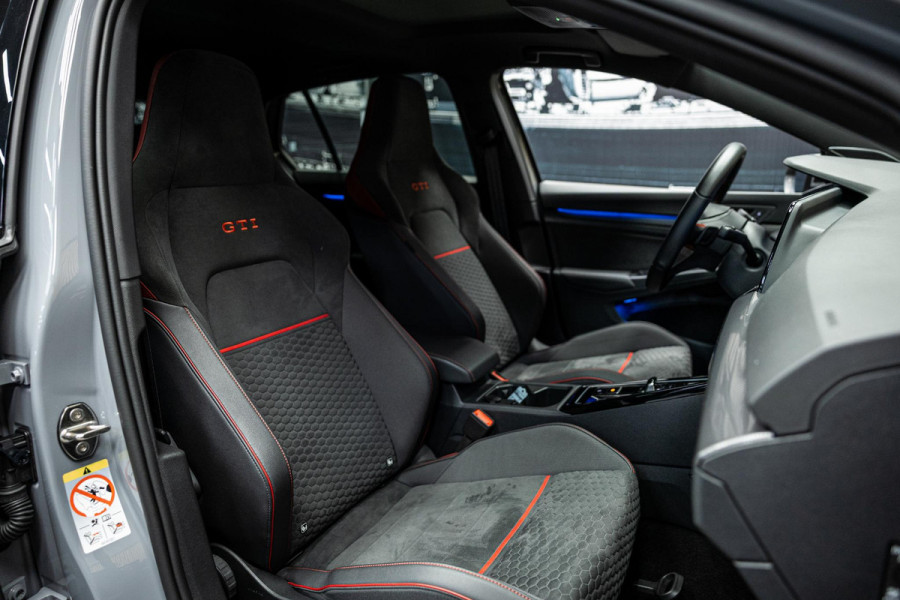 Volkswagen Golf 2.0 TSI GTI Clubsport | Harman\Kardon | Pano | Akrapovic |