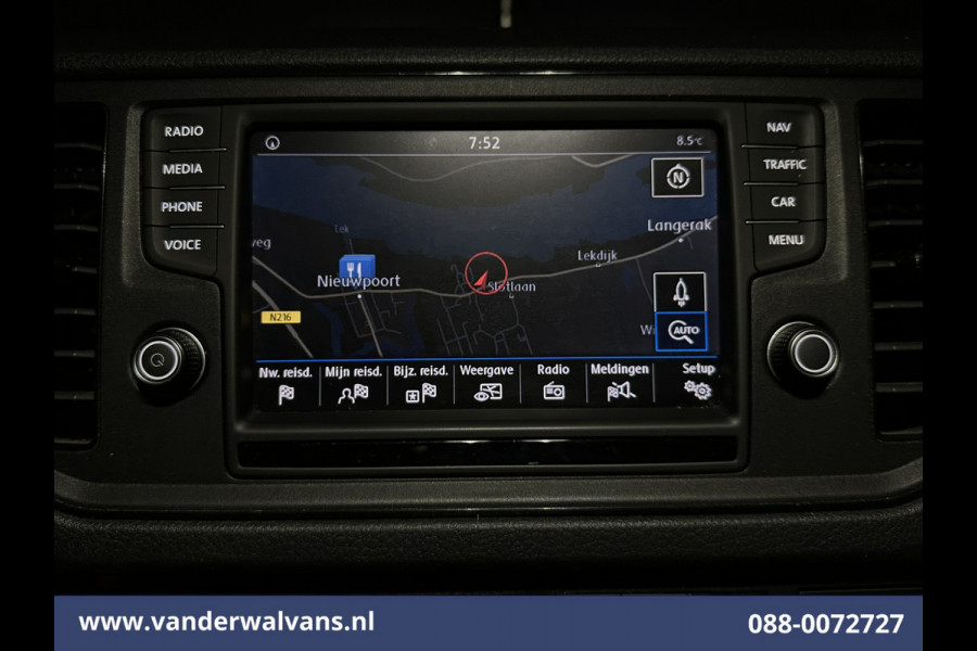 Volkswagen Crafter 2.0 TDI 141pk L3H3 L2H2 Euro6 Airco | Navigatie | Camera | LED | Apple Carplay | Adaptieve Cruisecontrol Android Auto, Chauffeursstoel, Parkeersensoren