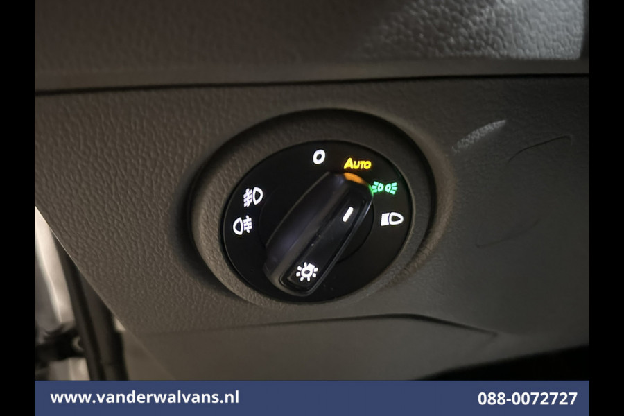 Volkswagen Crafter 2.0 TDI 141pk L3H3 L2H2 Euro6 Airco | Navigatie | Camera | LED | Apple Carplay | Adaptieve Cruisecontrol Android Auto, Chauffeursstoel, Parkeersensoren