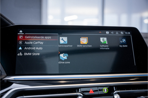 BMW X5 xDrive45e Executive - M Sport | Panorama | H&K | Luchtvering | Laser | Memory