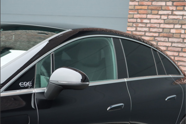 Mercedes-Benz EQE 300 Luxury Line 89 kWh | Distronic Pro | Memory | Leder | Trekhaak | Camera | Dodehoekassistent | Verwarmd Stuurwiel | Keyless Go | Warmtepomp |