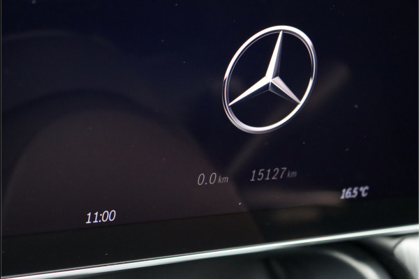 Mercedes-Benz EQE 300 Luxury Line 89 kWh | Distronic Pro | Memory | Leder | Trekhaak | Camera | Dodehoekassistent | Verwarmd Stuurwiel | Keyless Go | Warmtepomp |