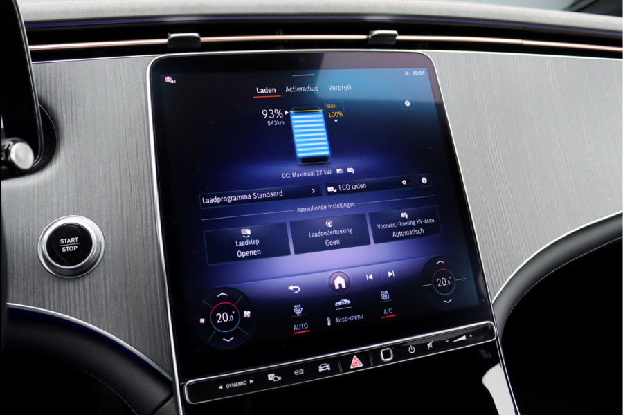 Mercedes-Benz EQE 300 Luxury Line 89 kWh | Distronic Pro | Memory | Leder | Trekhaak | Camera | Dodehoekassistent | Verwarmd Stuurwiel | Keyless Go | Warmtepomp |