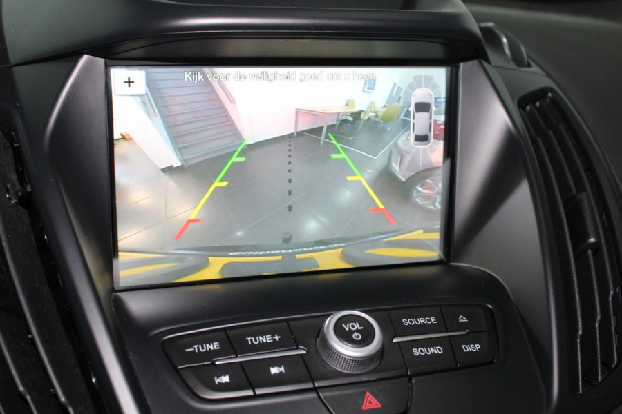 Ford Kuga 1.5 EcoBoost 150 PK Titanium | Trekhaak | Camera | Navigatie | Navigatie | Winterpakket | PDC V+A | Cruise Control