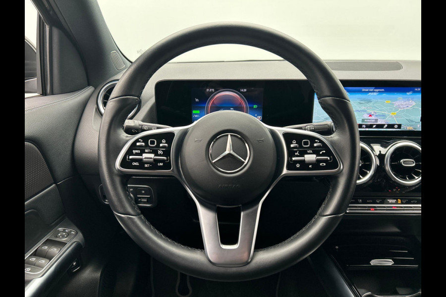 Mercedes-Benz GLA 250e Progressive | PHEV | LED | 360/Camera | Zwarte/Hemel | Apple/Carplay